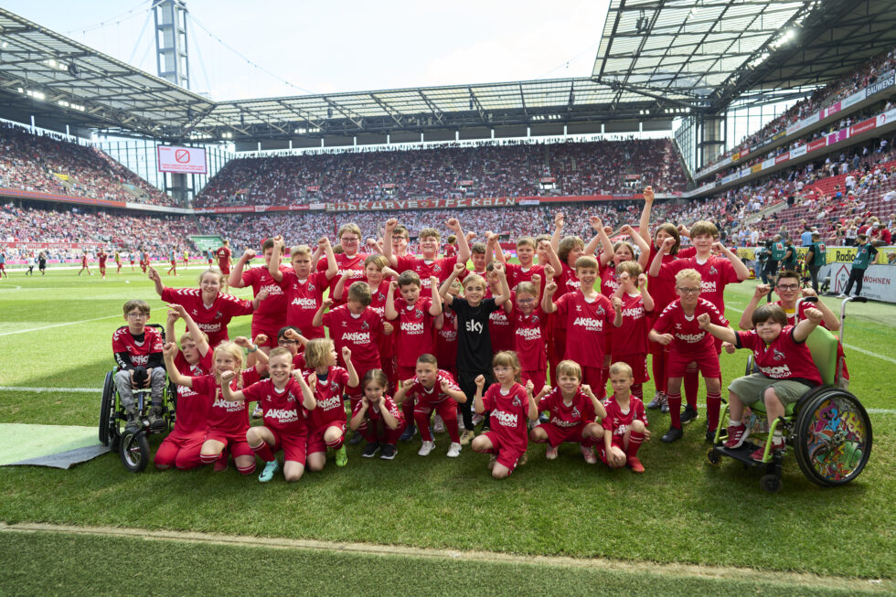 Einlaufkinder beim 1.FC Köln